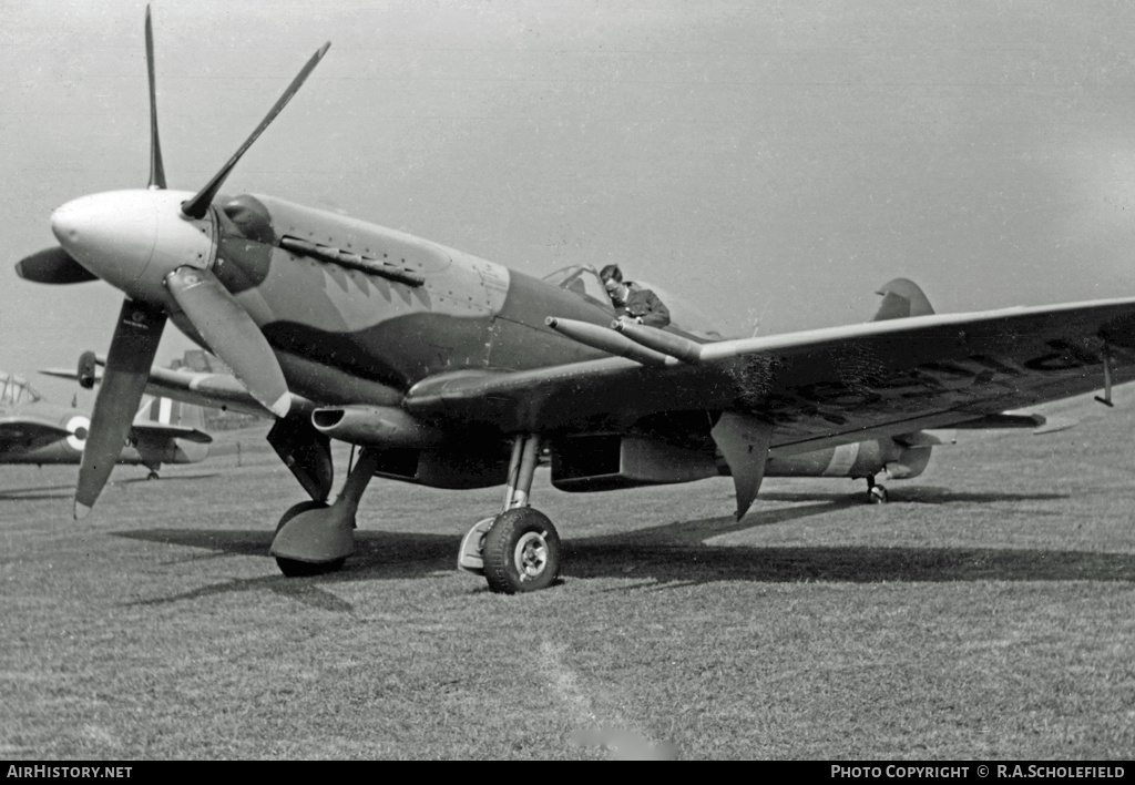 Aircraft Photo of PK596 | Supermarine 356 Spitfire F22 | UK - Air Force | AirHistory.net #32450