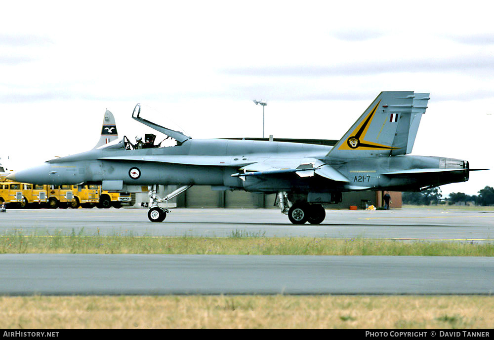 Aircraft Photo of A21-7 | McDonnell Douglas F/A-18A Hornet | Australia - Air Force | AirHistory.net #32509