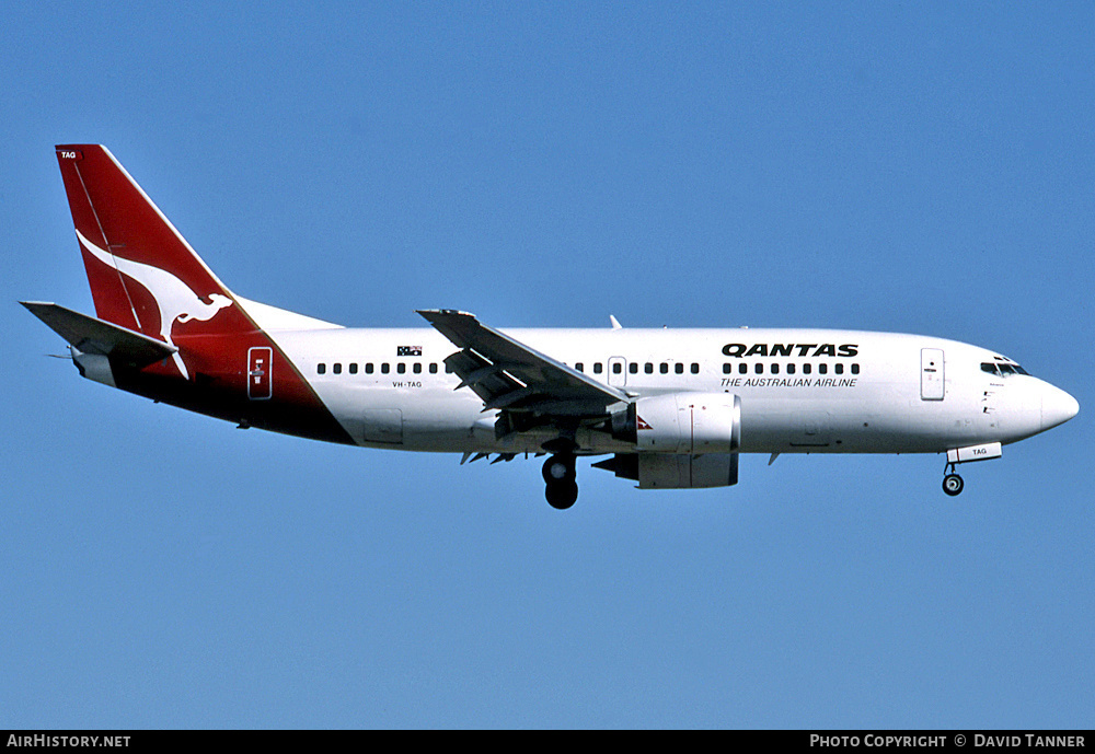 Aircraft Photo of VH-TAG | Boeing 737-376 | Qantas | AirHistory.net #32557