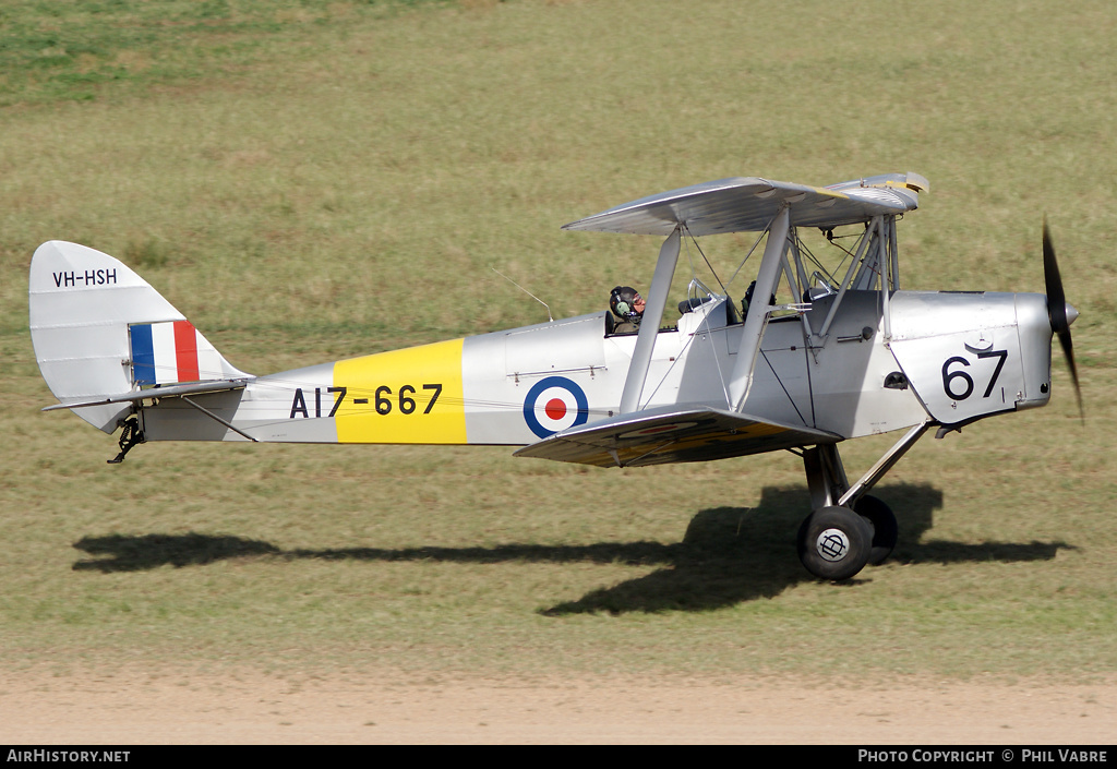 Aircraft Photo of VH-HSH / A17-667 | De Havilland D.H. 82A Tiger Moth | Australia - Air Force | AirHistory.net #32674