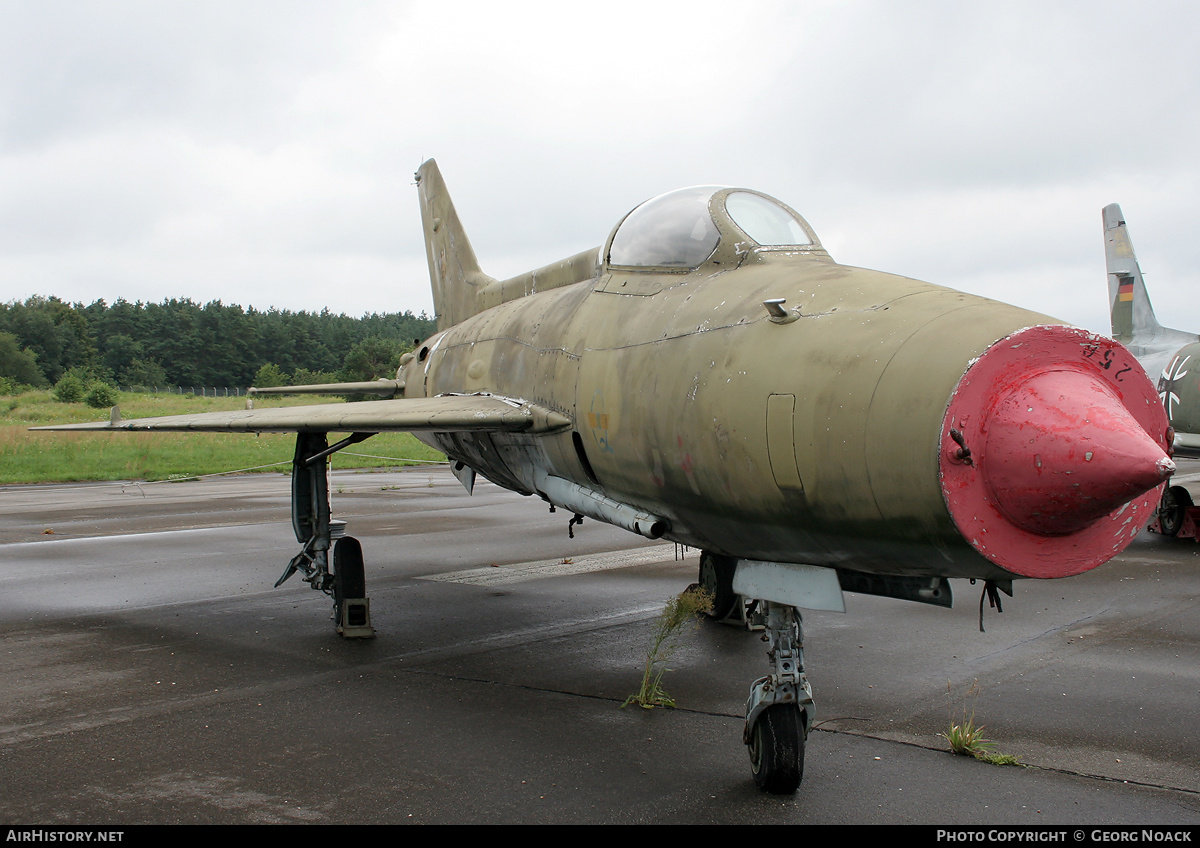 Aircraft Photo of 645 | Mikoyan-Gurevich MiG-21F-13 | East Germany - Air Force | AirHistory.net #32705