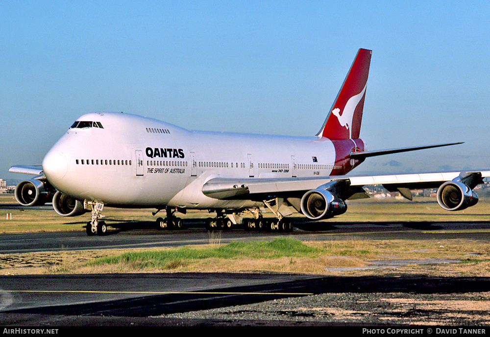 Aircraft Photo of VH-EBB | Boeing 747-238B | Qantas | AirHistory.net #32787
