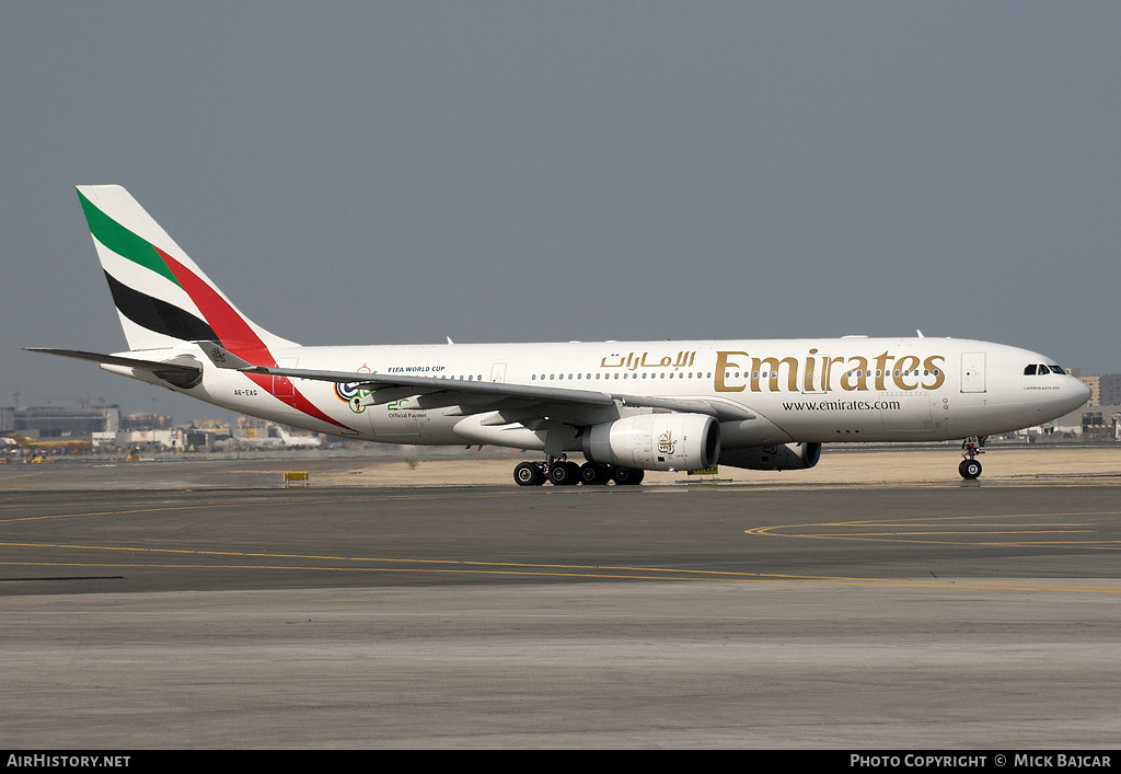 Aircraft Photo of A6-EAG | Airbus A330-243 | Emirates | AirHistory.net #32825