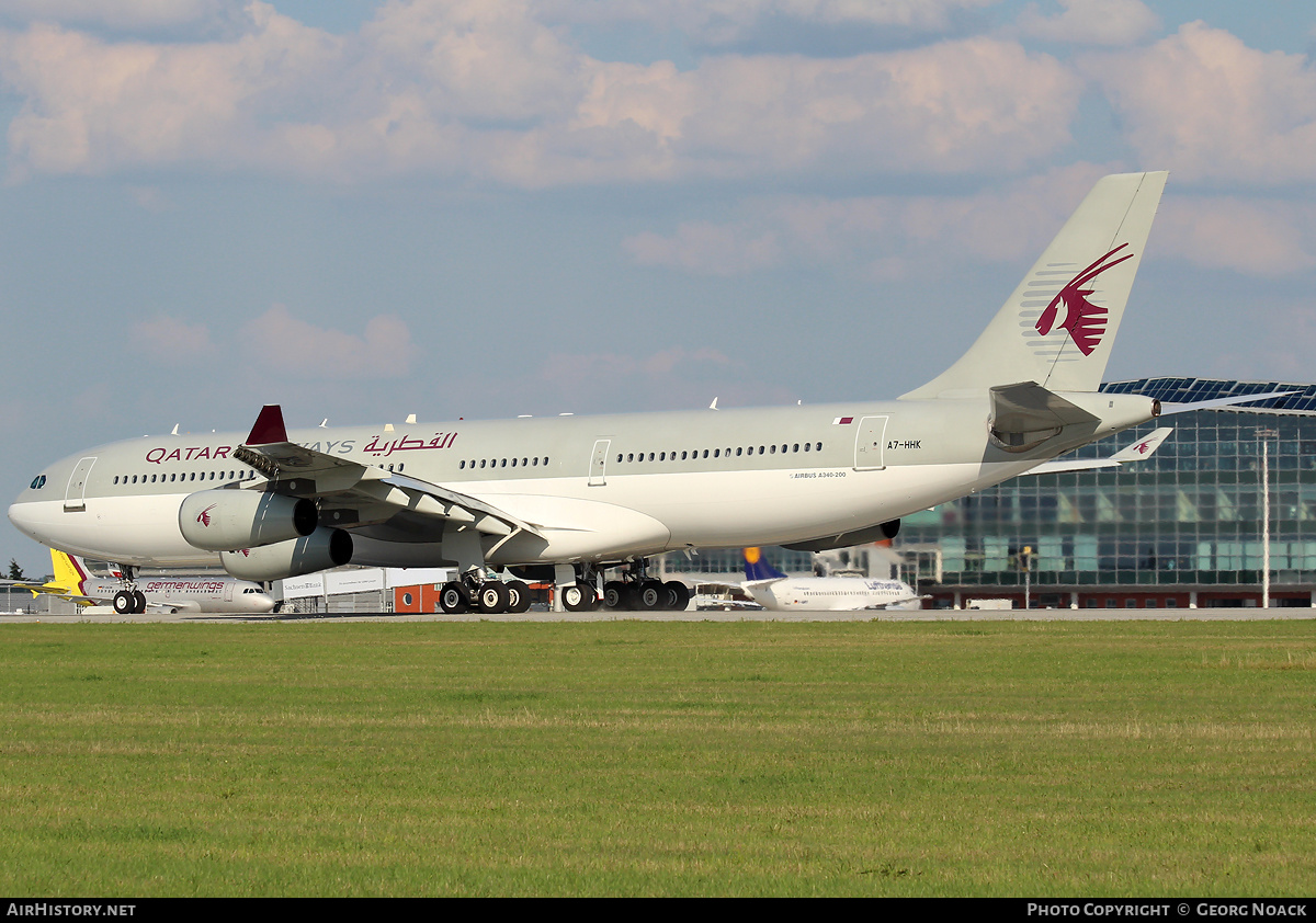 Aircraft Photo of A7-HHK | Airbus A340-211 | Qatar Airways | AirHistory.net #32929