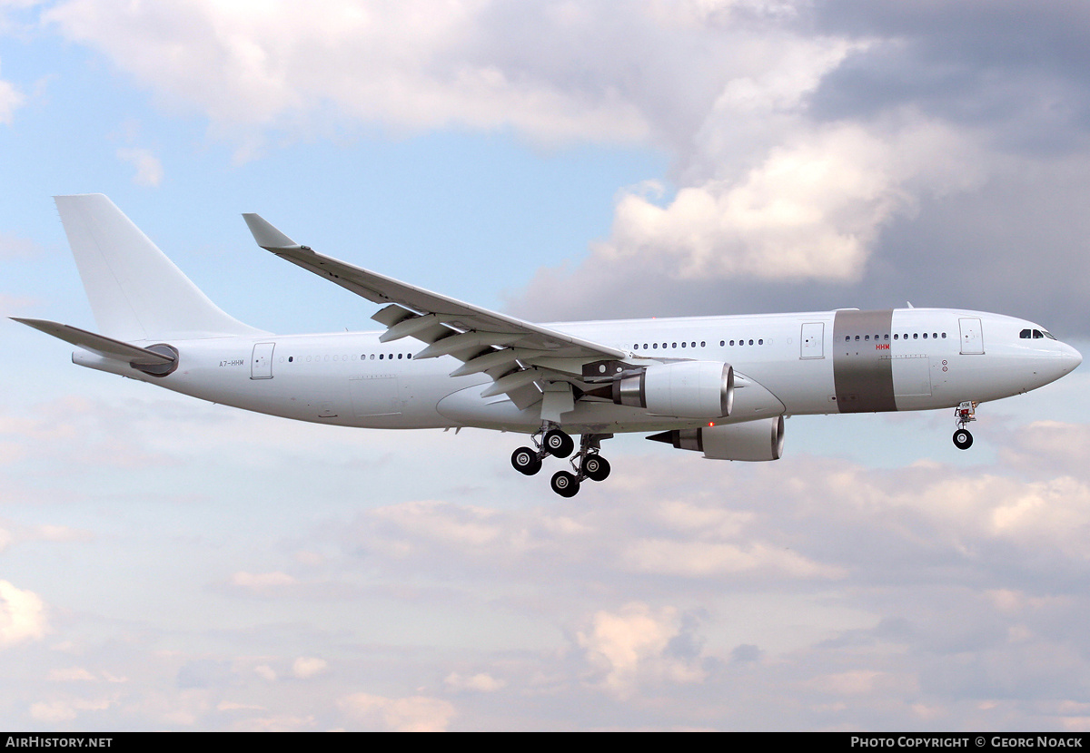 Aircraft Photo of A7-HHM | Airbus A330-203 | AirHistory.net #32932