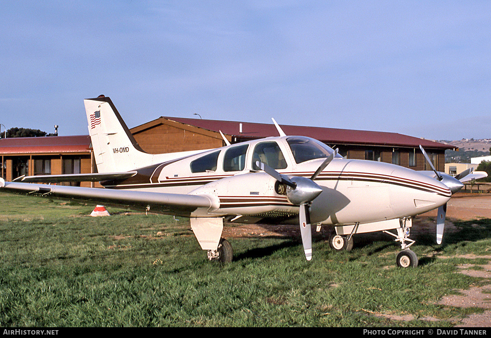 Aircraft Photo of VH-OMD | Beech E55 Baron | AirHistory.net #32954