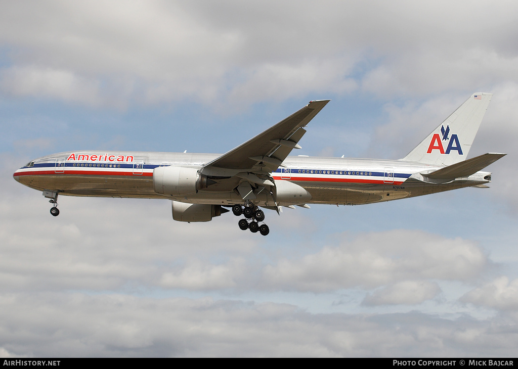 Aircraft Photo of N797AN | Boeing 777-223/ER | American Airlines | AirHistory.net #32973