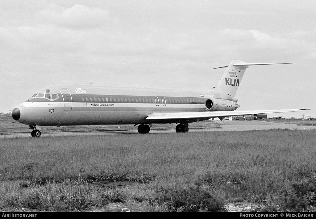 Aircraft Photo of PH-DNH | McDonnell Douglas DC-9-32 | KLM - Royal Dutch Airlines | AirHistory.net #33220