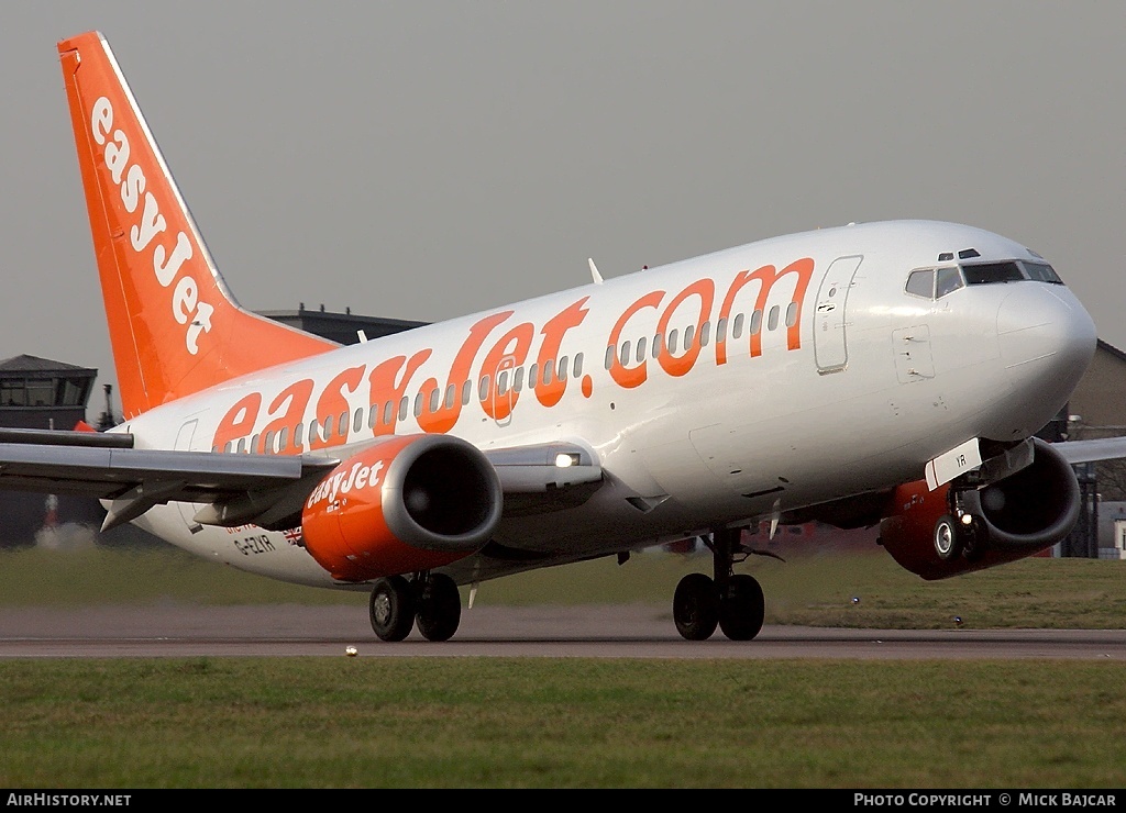 Aircraft Photo of G-EZYR | Boeing 737-33V | EasyJet | AirHistory.net #33302