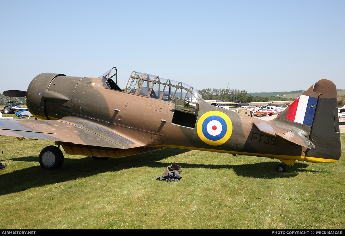 Aircraft Photo of G-AZBN / FT391 | North American AT-16 Harvard IIB | UK - Air Force | AirHistory.net #33458