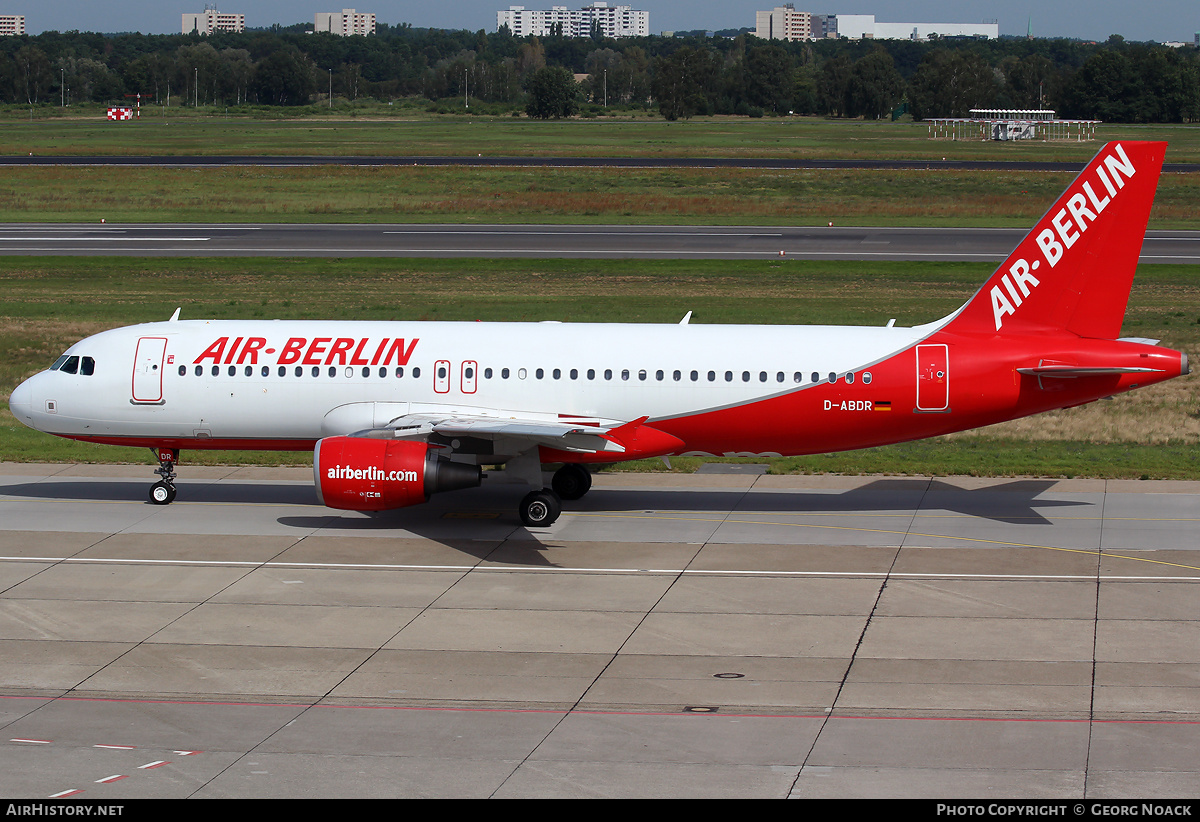 Aircraft Photo of D-ABDR | Airbus A320-214 | Air Berlin | AirHistory.net #33523