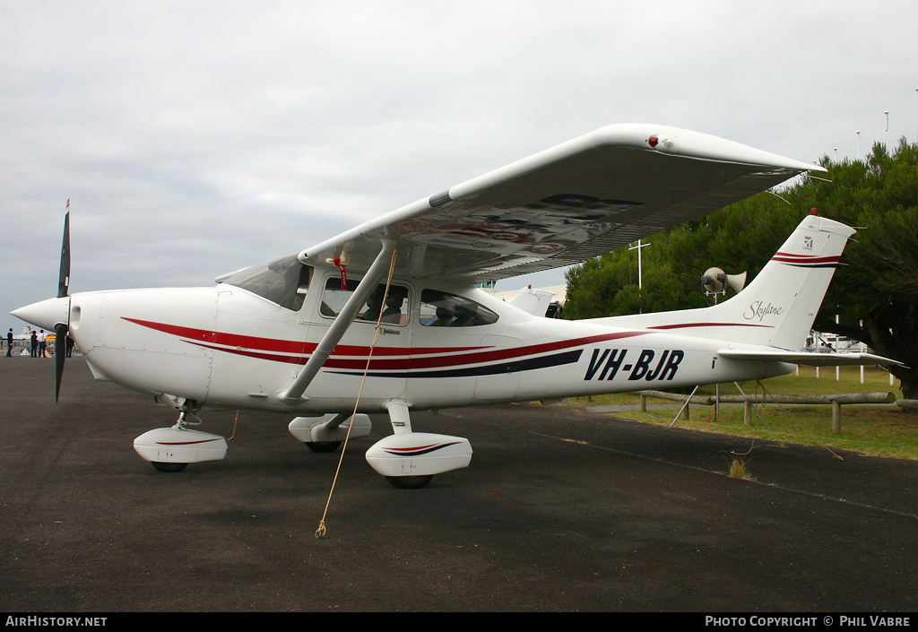 Aircraft Photo of VH-BJR | Cessna 182S Skylane II | AirHistory.net #33543