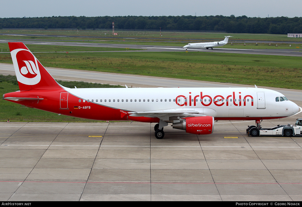 Aircraft Photo of D-ABFB | Airbus A320-214 | Air Berlin | AirHistory.net #33596