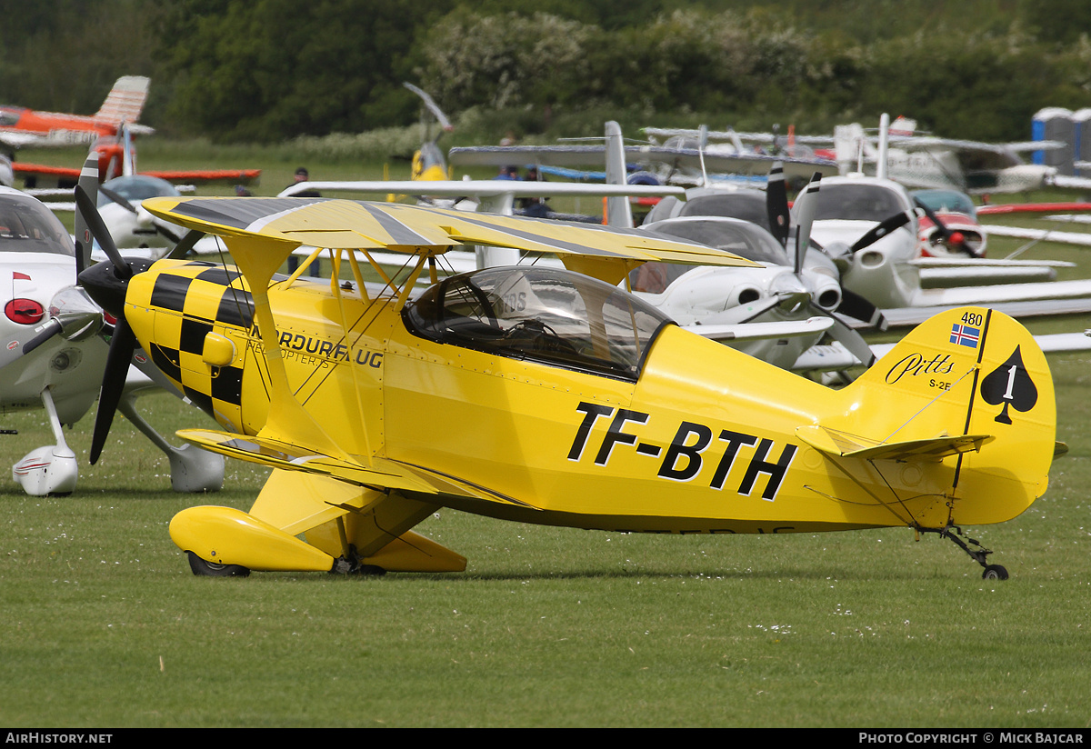 Aircraft Photo of TF-BTH | Pitts S-2AE Special | AirHistory.net #33748