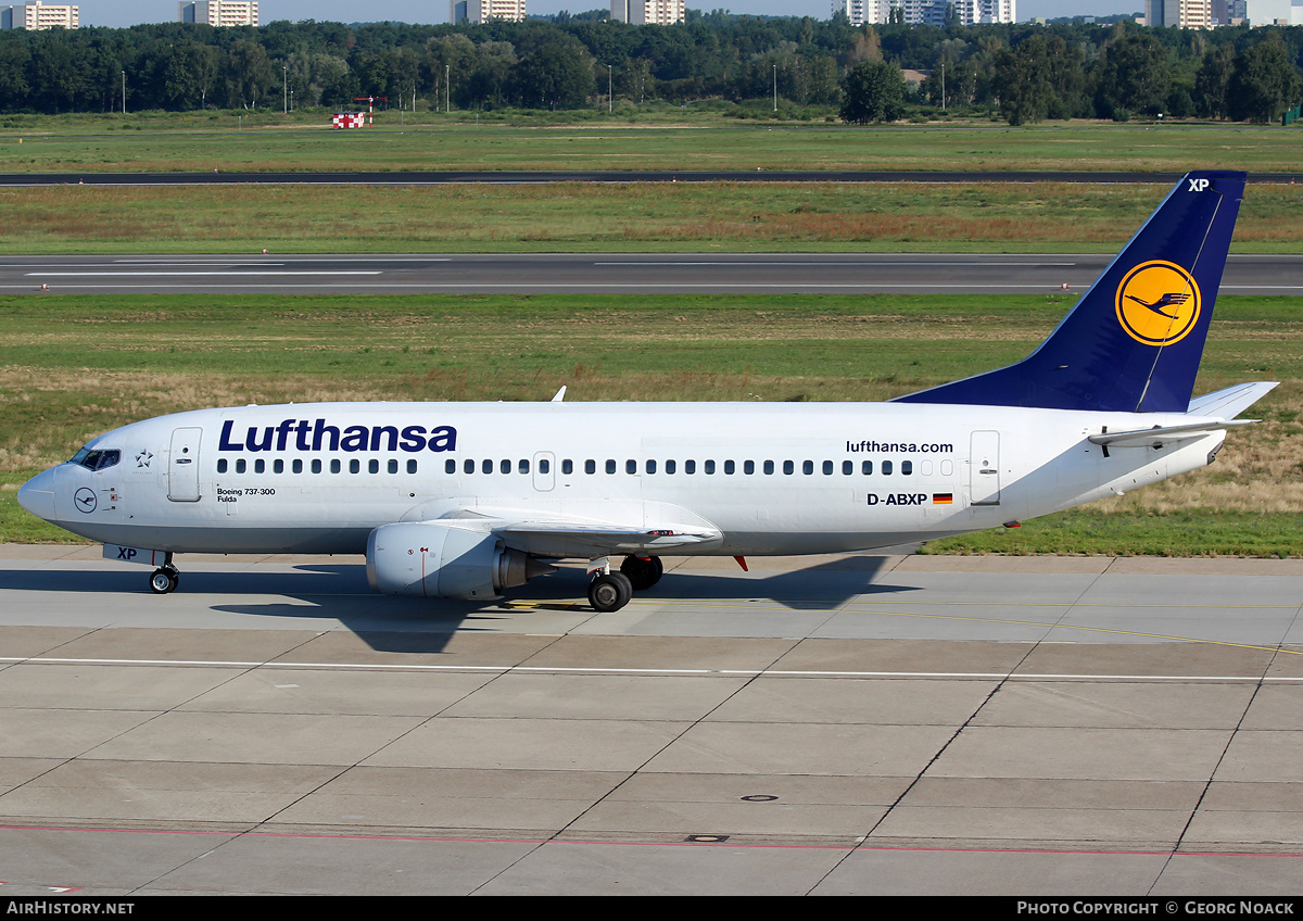 Aircraft Photo of D-ABXP | Boeing 737-330 | Lufthansa | AirHistory.net #33956