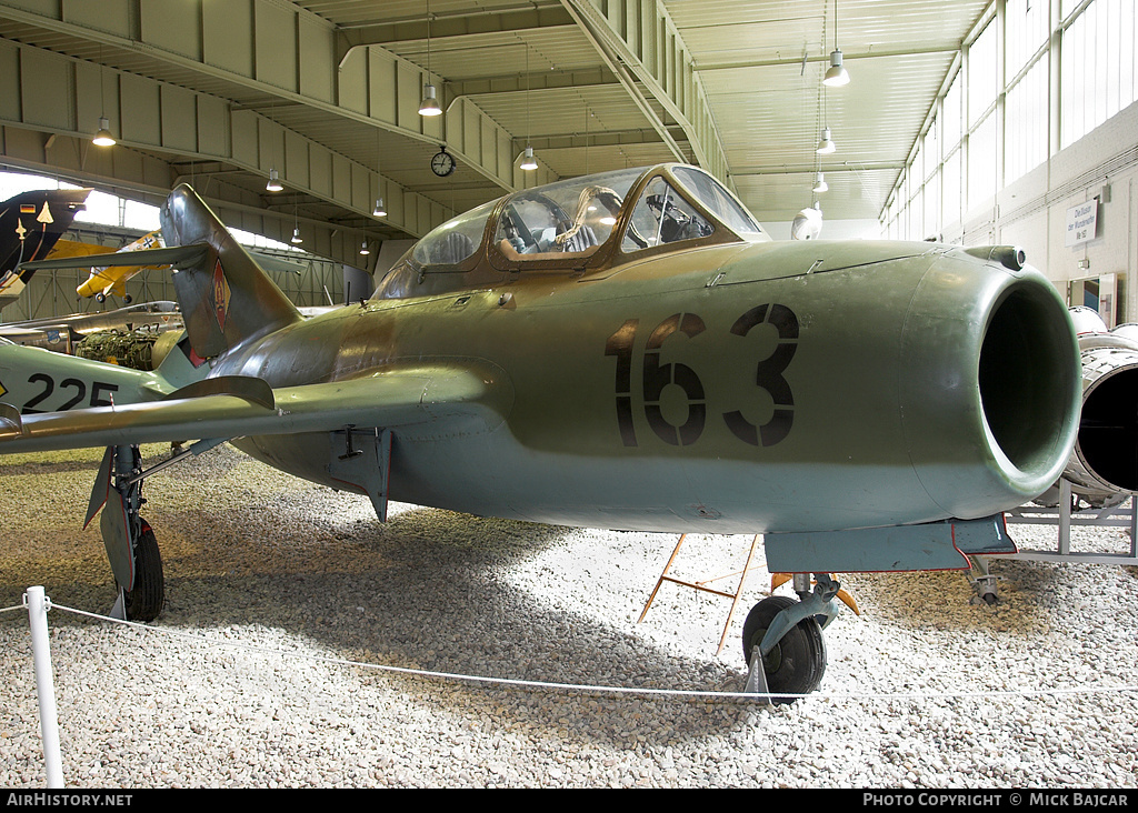 Aircraft Photo of 163 | Mikoyan-Gurevich MiG-15UTI | East Germany - Air Force | AirHistory.net #33966