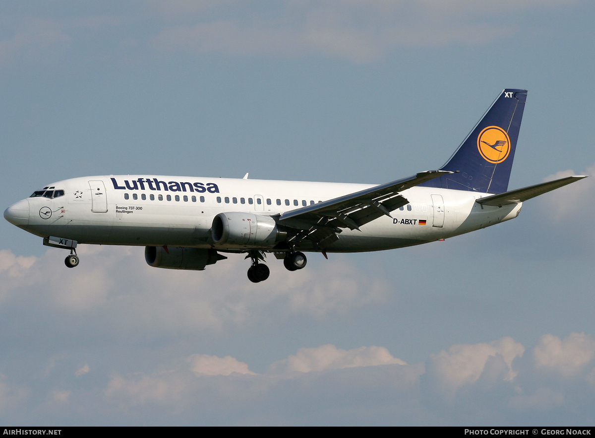 Aircraft Photo of D-ABXT | Boeing 737-330 | Lufthansa | AirHistory.net #33973
