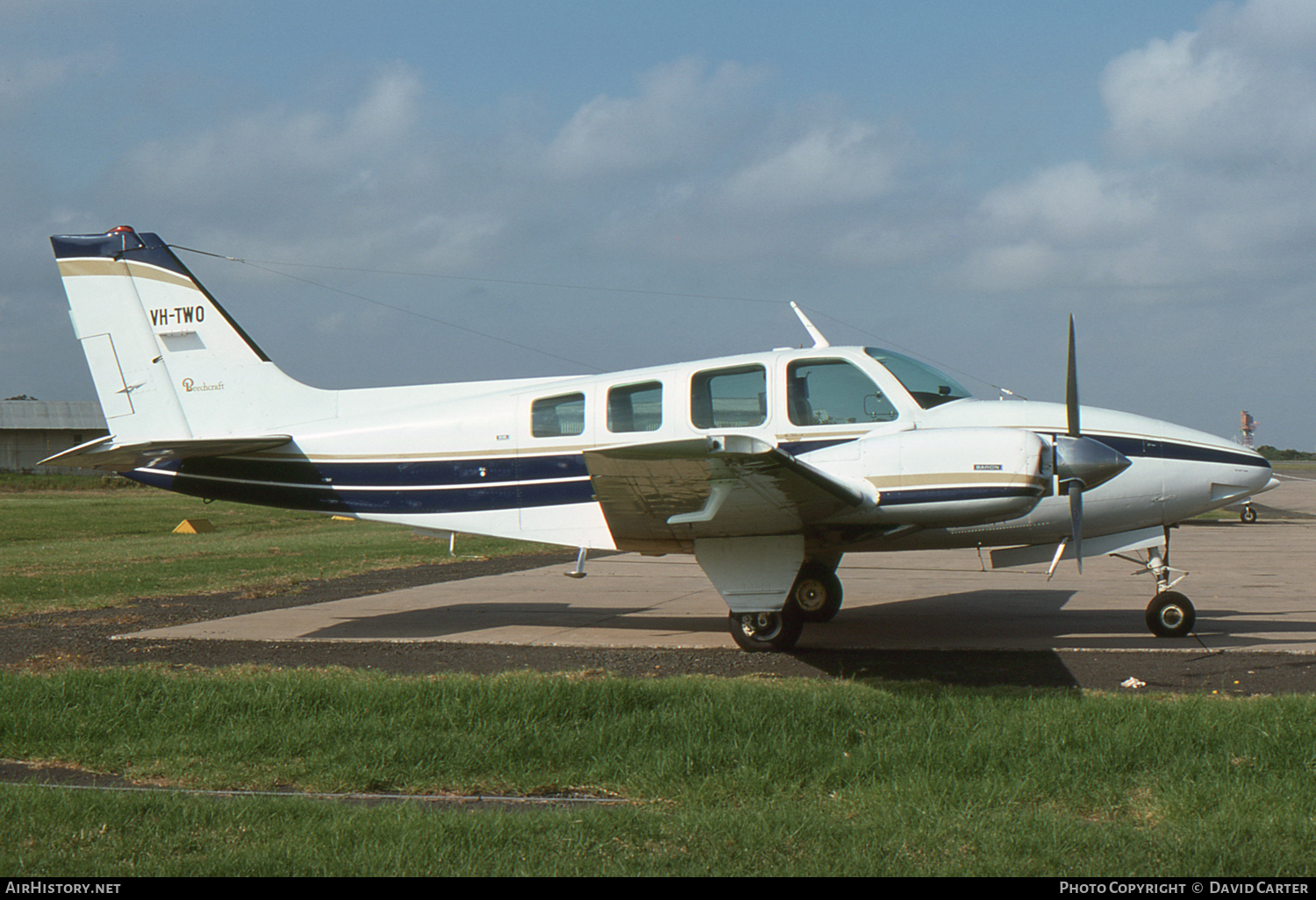 Aircraft Photo of VH-TWO | Beech 58 Baron | AirHistory.net #33995
