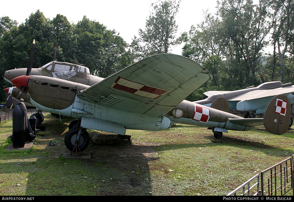 Aircraft Photo of No Reg | Petlyakov Pe-2FT | Poland - Air Force | AirHistory.net #34117