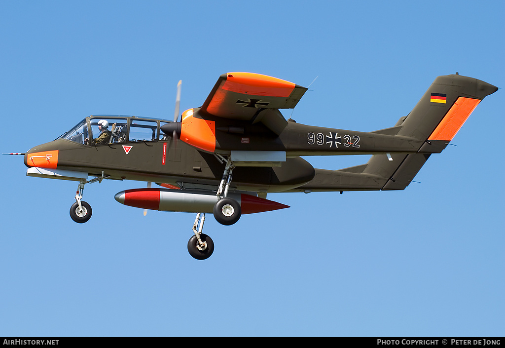 Aircraft Photo of G-BZGK / 9932 | North American Rockwell OV-10B Bronco | Germany - Air Force | AirHistory.net #34276