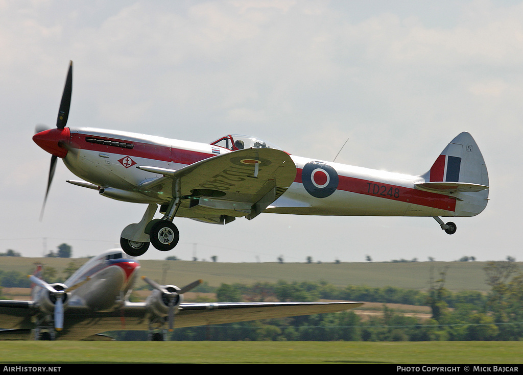 Aircraft Photo of G-OXVI / TD248 | Supermarine 361 Spitfire LF16E | UK - Air Force | AirHistory.net #34302