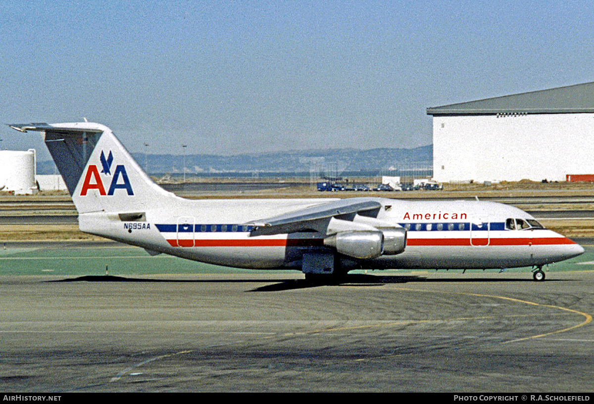 Aircraft Photo of N695AA | British Aerospace BAe-146-200 | American Airlines | AirHistory.net #34354