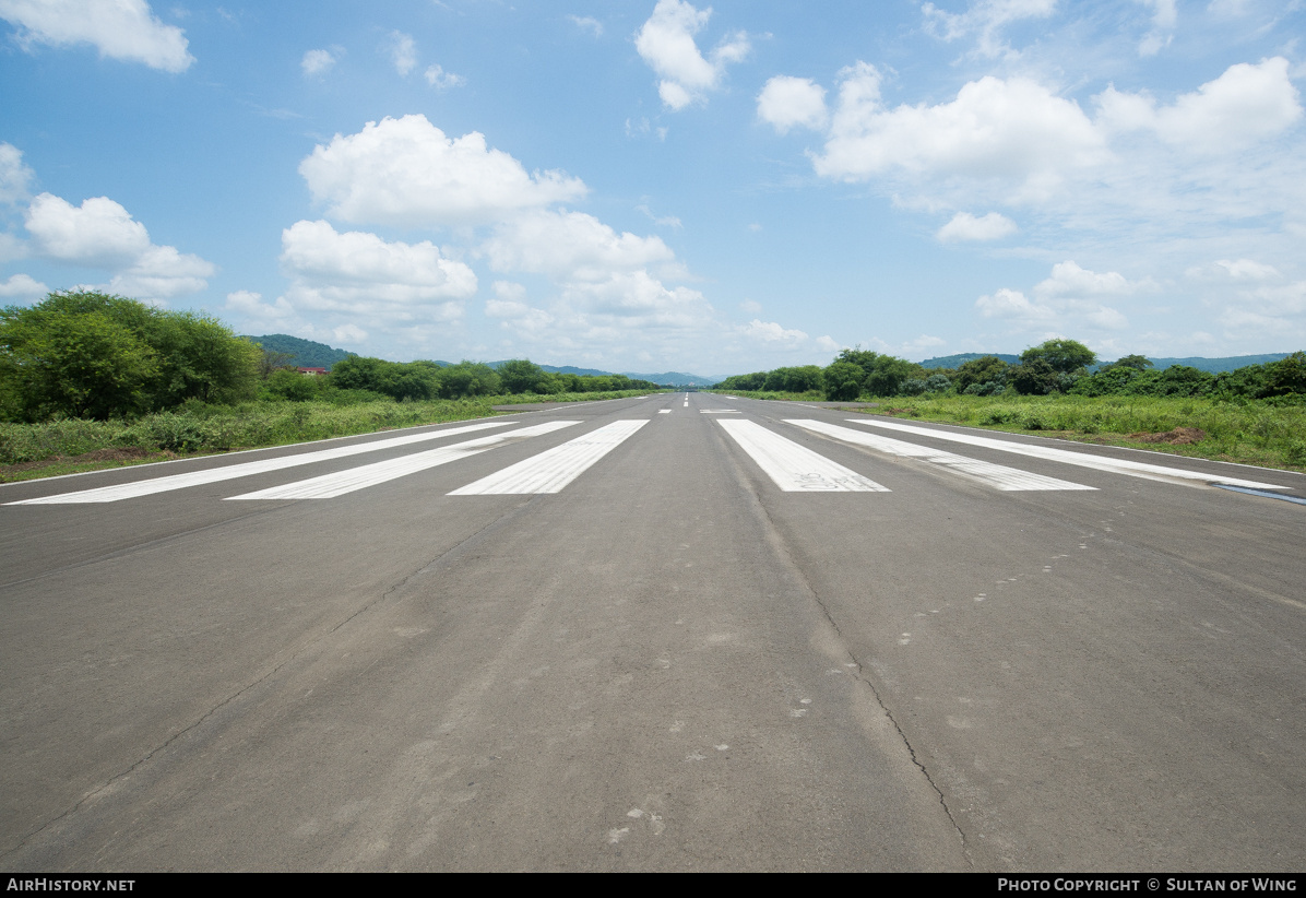 Airport photo of Portoviejo - Reales Tamarindos (SEPV / PVO) (closed) in Ecuador | AirHistory.net #34361