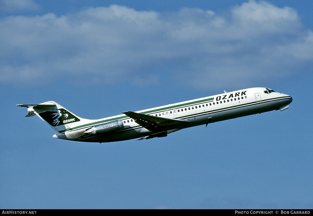 Aircraft Photo of N982PS | McDonnell Douglas DC-9-31 | Ozark Air Lines | AirHistory.net #34593