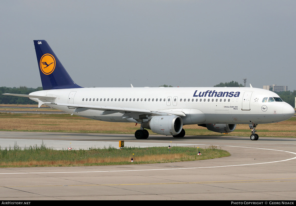 Aircraft Photo of D-AIQA | Airbus A320-211 | Lufthansa | AirHistory.net #35042