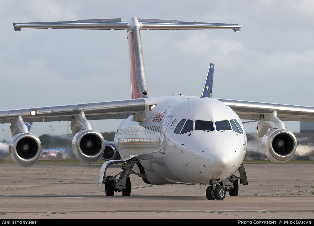 Aircraft Photo of HB-IYT | BAE Systems Avro 146-RJ100 | Swiss International Air Lines | AirHistory.net #35091