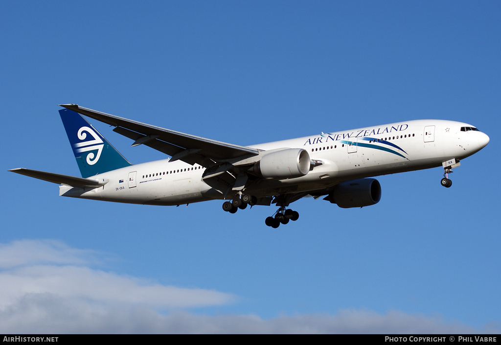 Aircraft Photo of ZK-OKA | Boeing 777-219/ER | Air New Zealand | AirHistory.net #35102