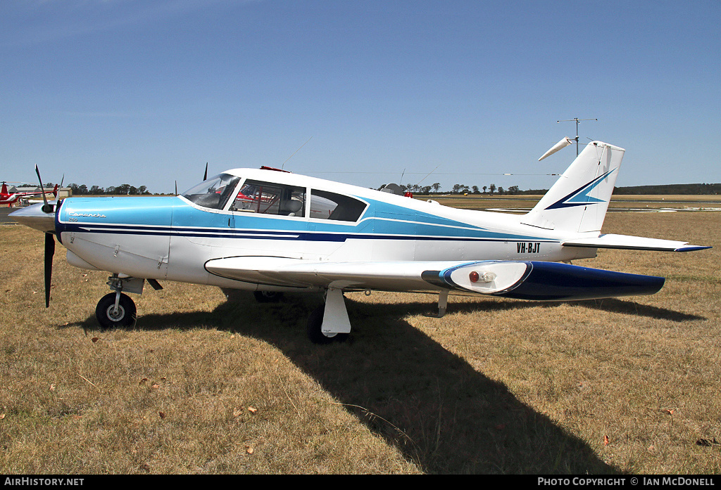 Aircraft Photo of VH-BJT | Piper PA-24-250 Comanche | AirHistory.net #35173