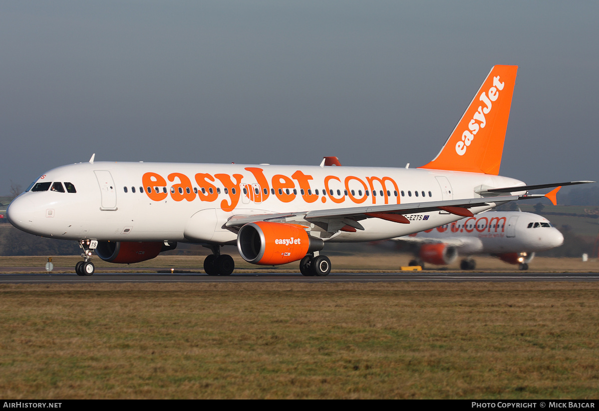 Aircraft Photo of G-EZTS | Airbus A320-214 | EasyJet | AirHistory.net #35279