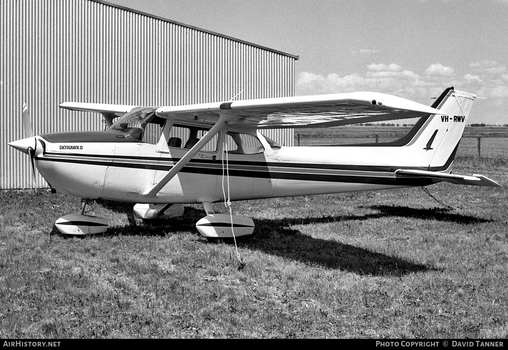Aircraft Photo of VH-RWV | Cessna 172P | AirHistory.net #35296