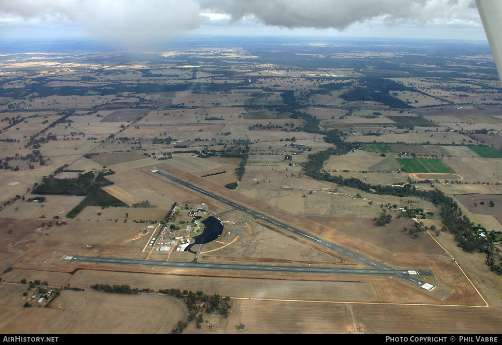 Airport photo of Mangalore (YMNG) in Victoria, Australia | AirHistory.net #35332