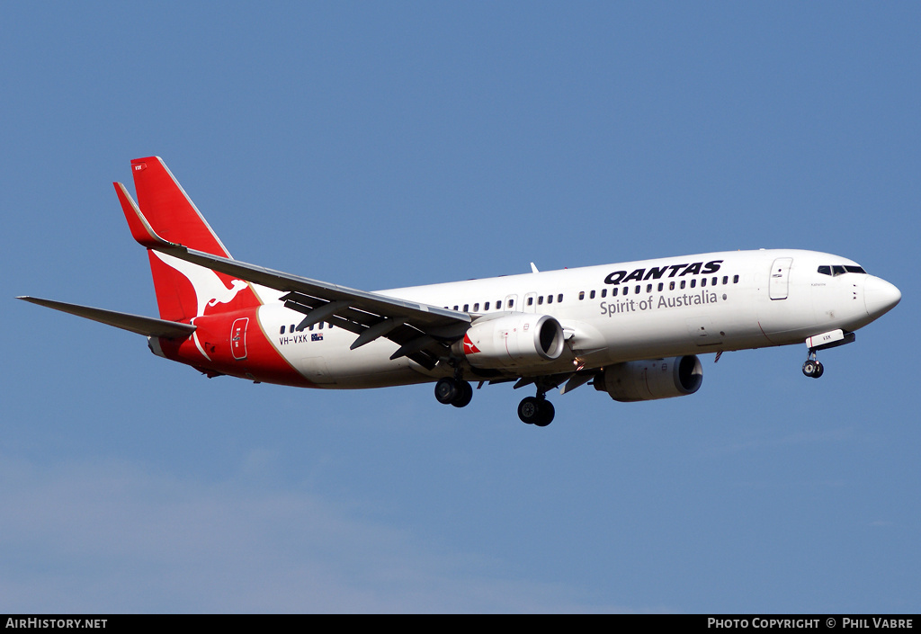 Aircraft Photo of VH-VXK | Boeing 737-838 | Qantas | AirHistory.net #35684