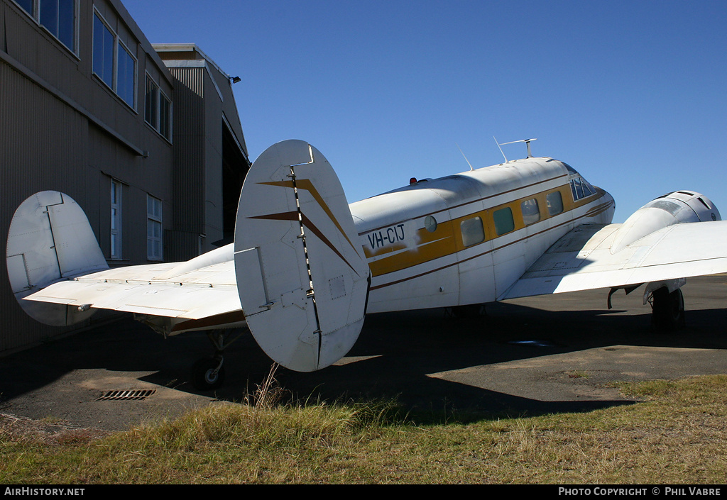 Aircraft Photo of VH-CIJ | Beech E18S | AirHistory.net #35716