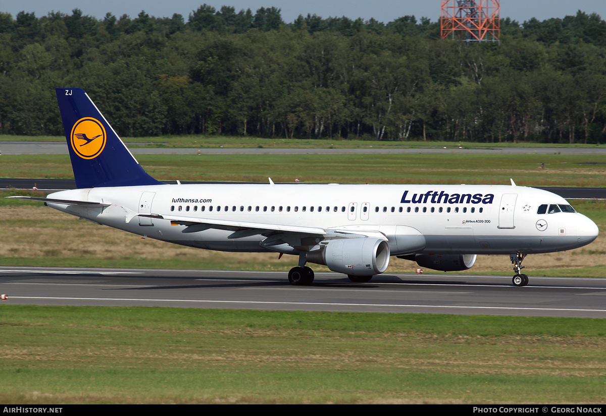 Aircraft Photo of D-AIZJ | Airbus A320-214 | Lufthansa | AirHistory.net #35835