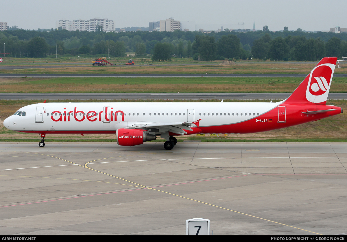 Aircraft Photo of D-ALSA | Airbus A321-211 | Air Berlin | AirHistory.net #35953