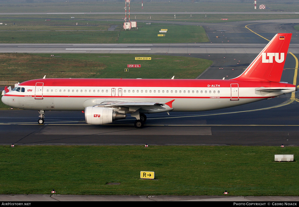 Aircraft Photo of D-ALTH | Airbus A320-214 | LTU - Lufttransport-Unternehmen | AirHistory.net #35965