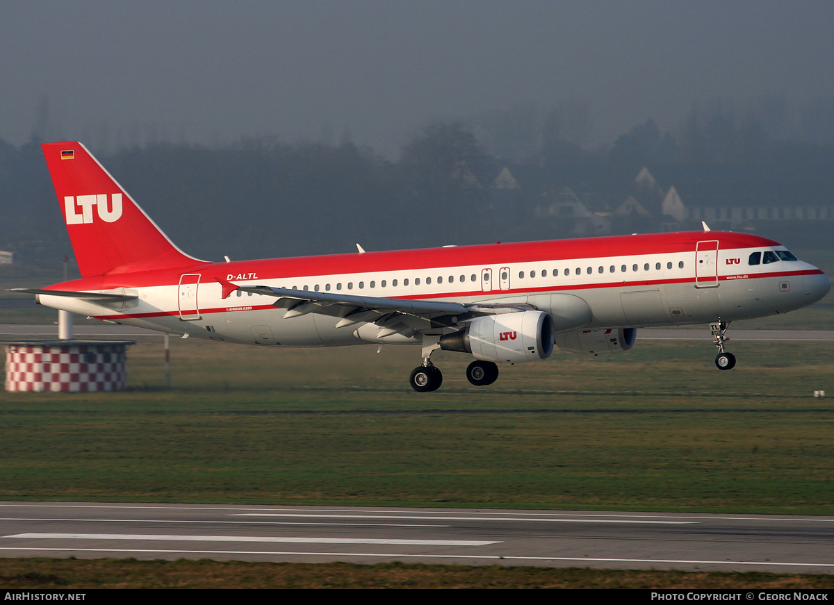 Aircraft Photo of D-ALTL | Airbus A320-214 | LTU - Lufttransport-Unternehmen | AirHistory.net #35970