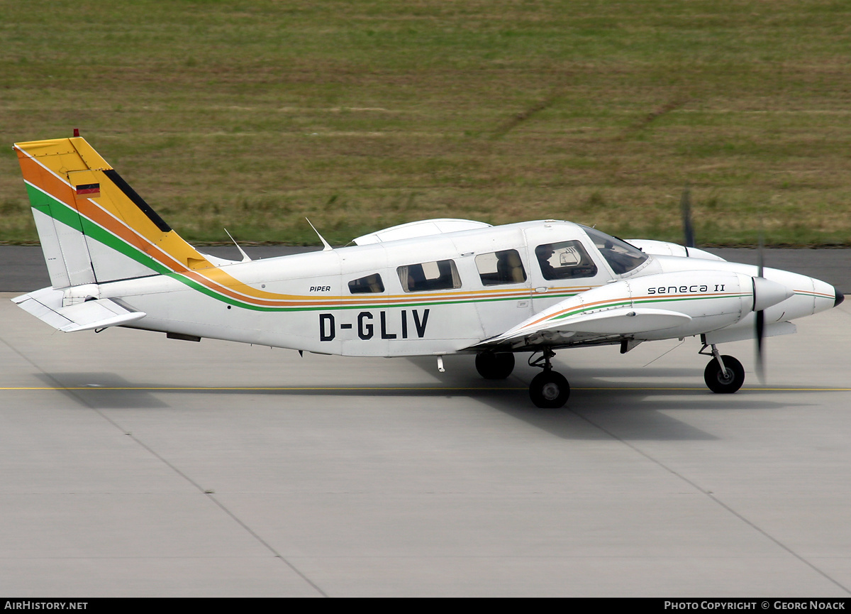 Aircraft Photo of D-GLIV | Piper PA-34-200T Seneca II | AirHistory.net #36161