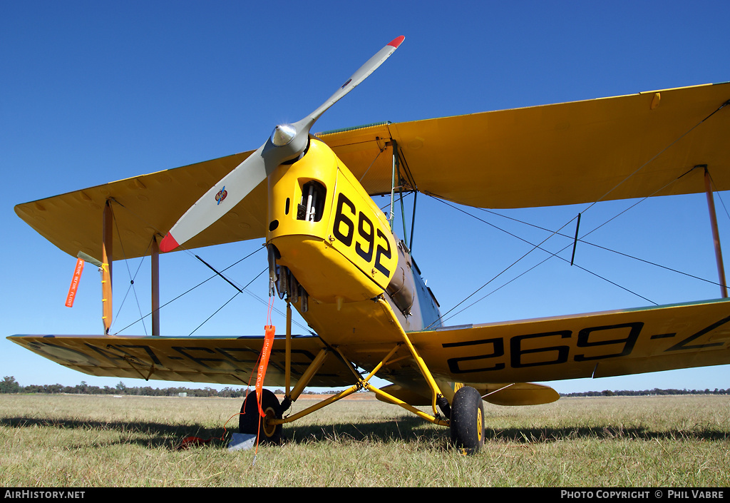 Aircraft Photo of VH-AWA / A17-692 | De Havilland D.H. 82A Tiger Moth | Australia - Air Force | AirHistory.net #36243