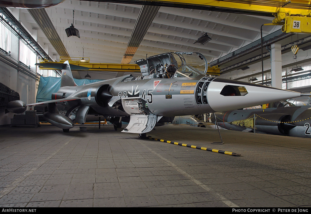 Aircraft Photo of 2245 | Lockheed F-104G Starfighter | Germany - Air Force | AirHistory.net #36254