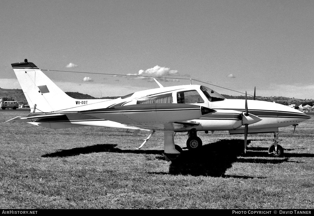 Aircraft Photo of VH-OOT | Cessna 310R | AirHistory.net #36259