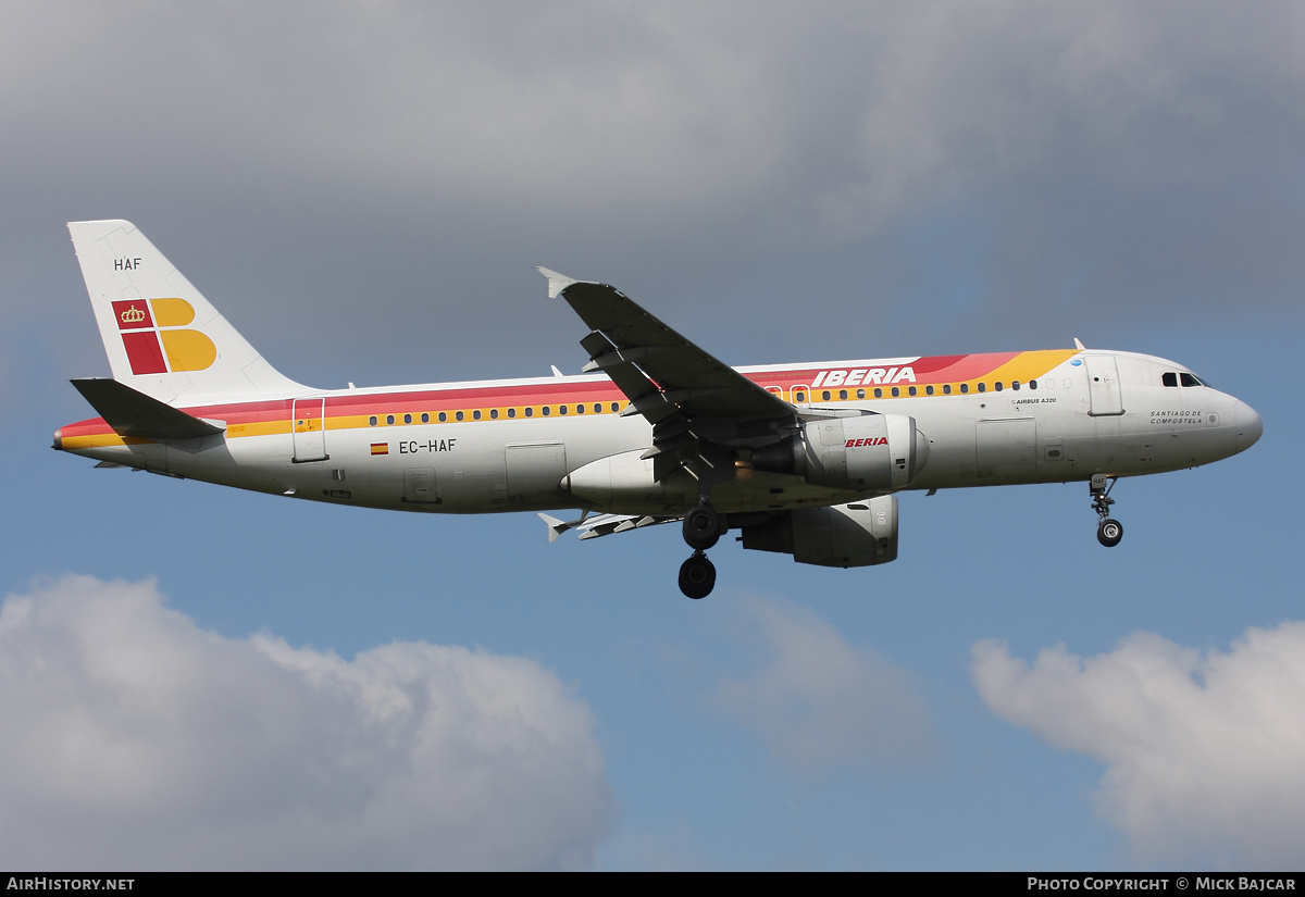 Aircraft Photo of EC-HAF | Airbus A320-214 | Iberia | AirHistory.net #36561