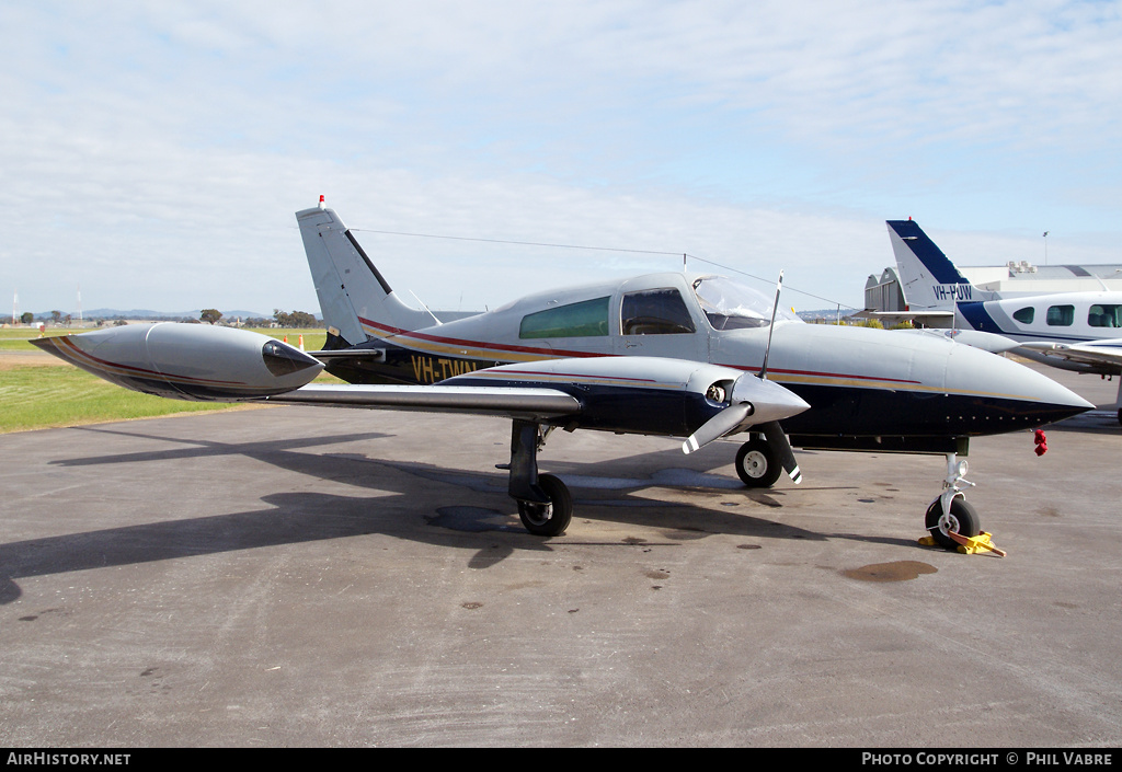 Aircraft Photo of VH-TWN | Cessna 310R | AirHistory.net #36644