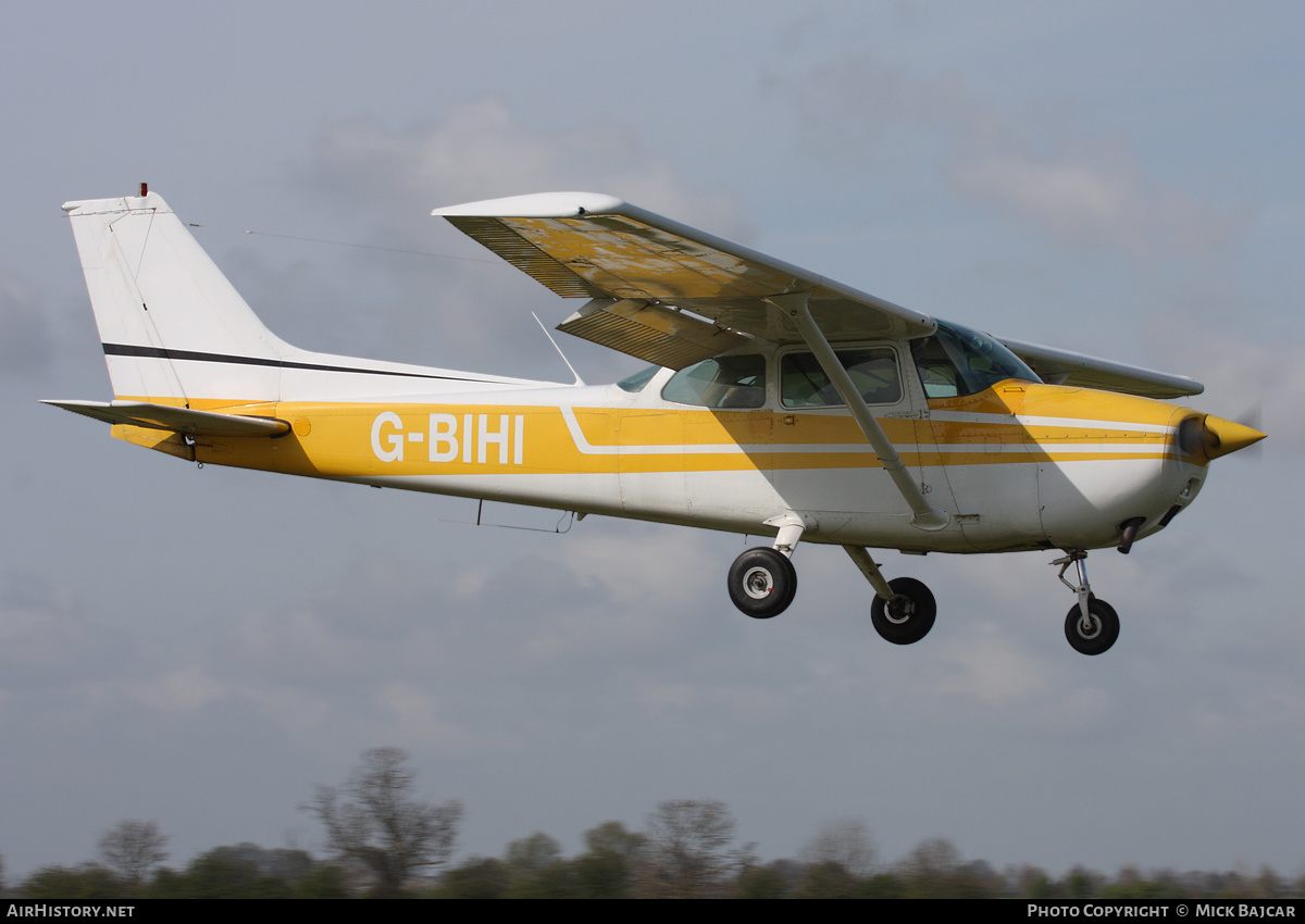 Aircraft Photo of G-BIHI | Cessna 172M | AirHistory.net #36684