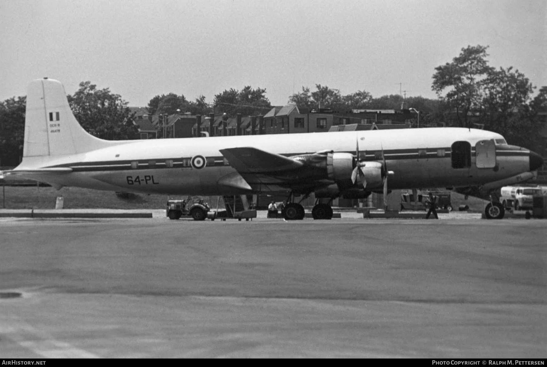 Aircraft Photo of 45473 | Douglas DC-6B(F) | France - Air Force | AirHistory.net #36827