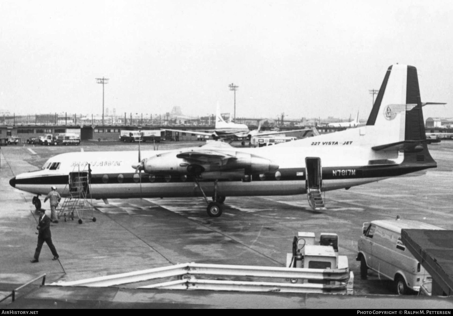 Aircraft Photo of N7817M | Fairchild Hiller FH-227B | Mohawk Airlines | AirHistory.net #36862